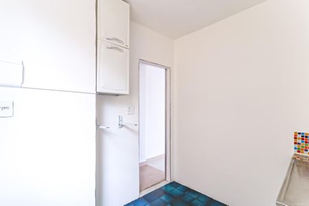 Apartamento à venda com 57m², 2 quartos e 1 vagaCozinha e Área de Serviço