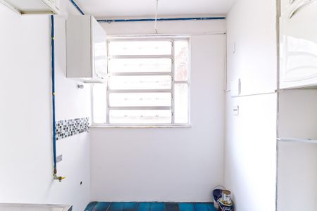 Apartamento à venda com 57m², 2 quartos e 1 vagaCozinha e Área de Serviço