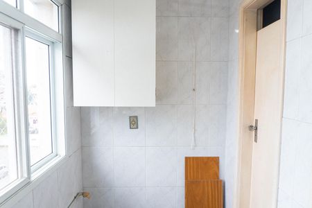 Apartamento à venda com 72m², 2 quartos e 1 vagaÁrea de Serviço