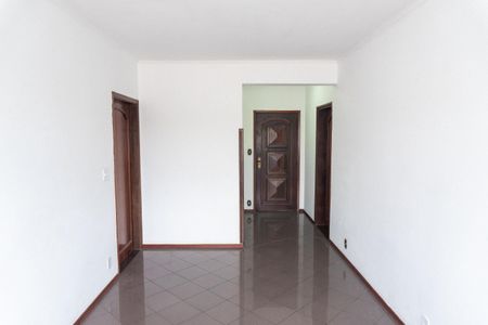 Apartamento à venda com 72m², 2 quartos e 1 vagaSala