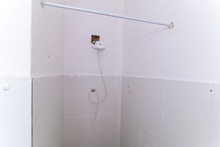 Casa de condomínio à venda com 55m², 2 quartos e sem vaga Casa de condomínio à venda com 55m², 2 quartos e sem vagaBanheiro