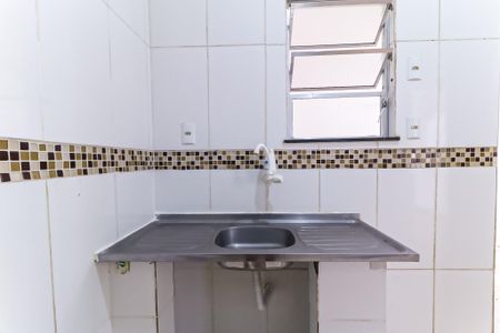 Casa de condomínio à venda com 55m², 2 quartos e sem vaga Casa de condomínio à venda com 55m², 2 quartos e sem vagaCozinha