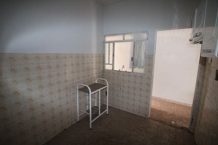 Casa à venda com 360m², 2 quartos e 2 vagasCozinha