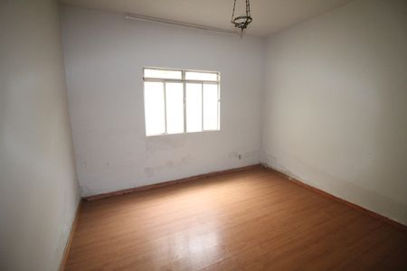 Casa à venda com 360m², 2 quartos e 2 vagasQuarto 2