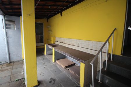 Casa à venda com 360m², 2 quartos e 2 vagasÁrea de Serviço