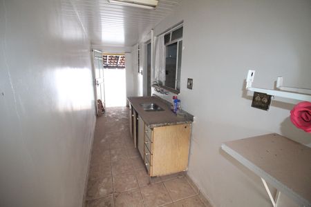 Casa à venda com 360m², 2 quartos e 2 vagasCozinha