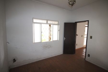 Casa à venda com 360m², 2 quartos e 2 vagasQuarto 1