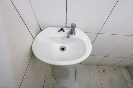 Banheiro de casa para alugar com 1 quarto, 50m² em Jardim Cerqueira Leite, Mauá