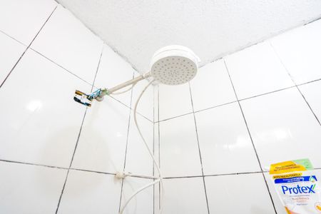 Banheiro de casa para alugar com 1 quarto, 50m² em Jardim Cerqueira Leite, Mauá