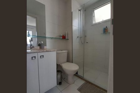 Banheiro de apartamento à venda com 3 quartos, 67m² em Vila Guilherme, São Paulo