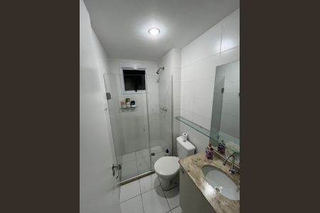 Apartamento à venda com 67m², 3 quartos e 1 vaga Apartamento à venda com 67m², 3 quartos e 1 vagaBanheiro