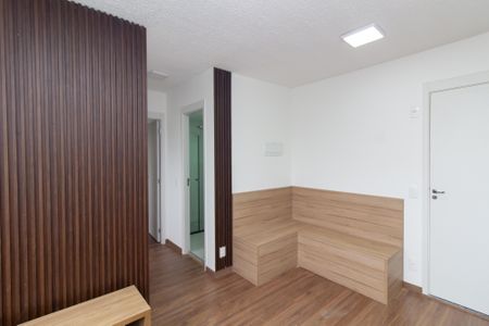 Sala de apartamento para alugar com 2 quartos, 39m² em Vila Campanela, São Paulo