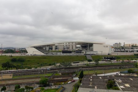 Sala Vista  de apartamento para alugar com 2 quartos, 39m² em Vila Campanela, São Paulo