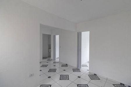 Sala de apartamento para alugar com 2 quartos, 42m² em Conjunto Residencial José Bonifácio, São Paulo
