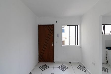 Apartamento para alugar com 42m², 2 quartos e 1 vaga Apartamento para alugar com 42m², 2 quartos e 1 vagaSala