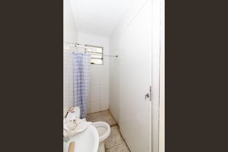 Banheiro de apartamento para alugar com 1 quarto, 29m² em Bangu, Rio de Janeiro