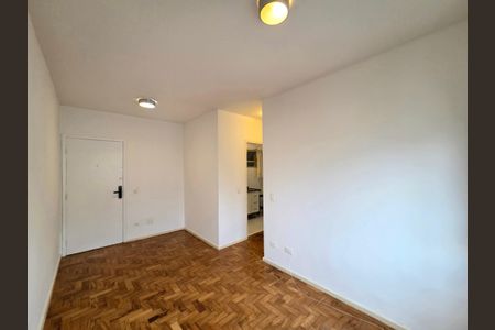 Apartamento para alugar com 34m², 1 quarto e 1 vaga Apartamento para alugar com 34m², 1 quarto e 1 vagaSala
