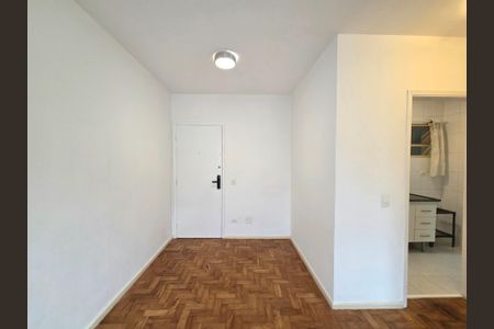 Apartamento para alugar com 34m², 1 quarto e 1 vaga Apartamento para alugar com 34m², 1 quarto e 1 vagaSala