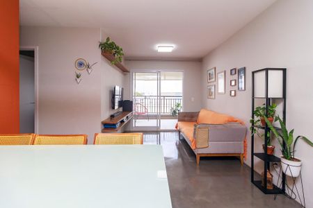 Sala de apartamento à venda com 3 quartos, 83m² em Santo Amaro, São Paulo