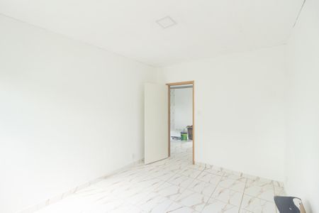 Casa para alugar com 55m², 2 quartos e 3 vagas Casa para alugar com 55m², 2 quartos e 3 vagasQuarto 1