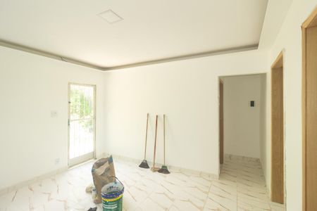 Casa para alugar com 55m², 2 quartos e 3 vagas Casa para alugar com 55m², 2 quartos e 3 vagasSala/Cozinha