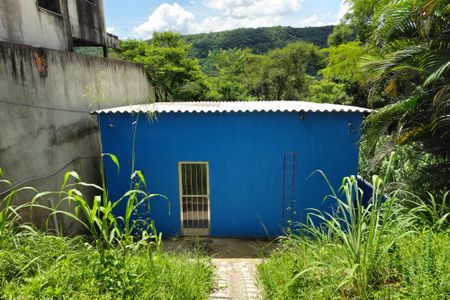 Casa para alugar com 55m², 2 quartos e 3 vagas Casa para alugar com 55m², 2 quartos e 3 vagasFachada