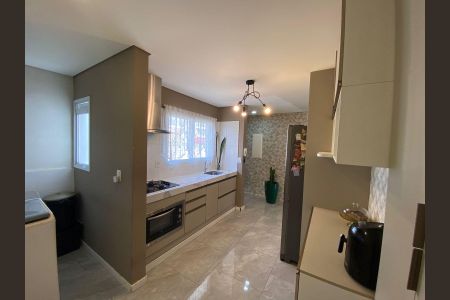 Casa de condomínio à venda com 120m², 3 quartos e 2 vagas Casa de condomínio à venda com 120m², 3 quartos e 2 vagasCozinha