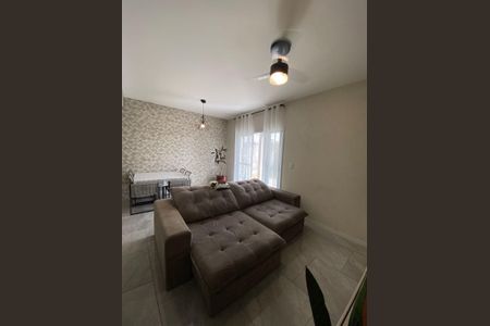 Sala de casa de condomínio à venda com 3 quartos, 120m² em Cidade Nova, Jundiaí