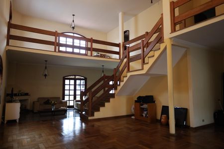 Casa à venda com 3 quartos, 720m² em Interlagos, São Paulo