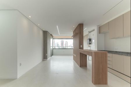 Apartamento para alugar com 70m², 2 quartos e 1 vagaSala