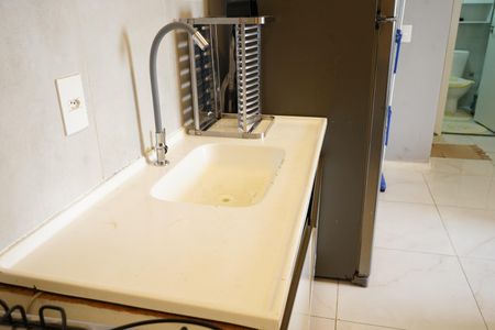 Apartamento à venda com 34m², 2 quartos e sem vagaCozinha e Área de Serviço