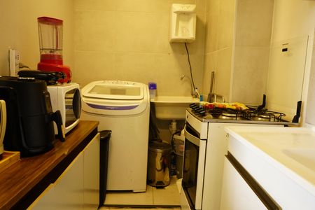 Apartamento à venda com 34m², 2 quartos e sem vagaCozinha e Área de Serviço