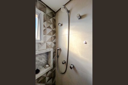 Apartamento à venda com 103m², 3 quartos e 2 vagasBanheiro da Suíte