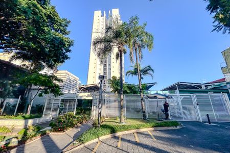 Apartamento à venda com 103m², 3 quartos e 2 vagasFachada