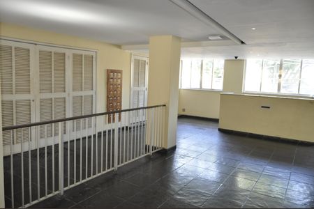 Apartamento para alugar com 67m², 2 quartos e 1 vagaÁrea comum