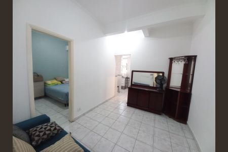 Sala de apartamento para alugar com 1 quarto, 50m² em Centro, São Vicente