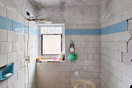 Casa para alugar com 110m², 3 quartos e 2 vagasBanheiro Social