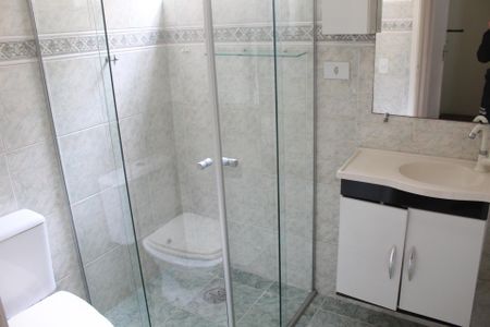 Banheiro de casa para alugar com 2 quartos, 119m² em Jardim da Gloria, Cotia