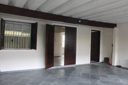 Casa para alugar com 119m², 2 quartos e sem vagaGaragem
