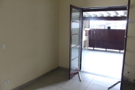 Casa para alugar com 119m², 2 quartos e sem vagaSala