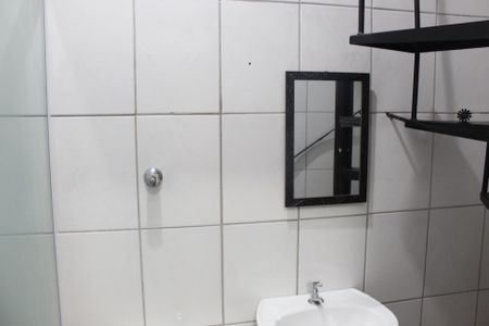 Casa para alugar com 119m², 2 quartos e sem vagaBanheiro