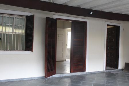 Casa para alugar com 119m², 2 quartos e sem vagaGaragem