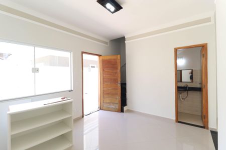 Casa de Condomínio para alugar com 2 quartos, 60m² em Vila Irmaos Arnoni, São Paulo