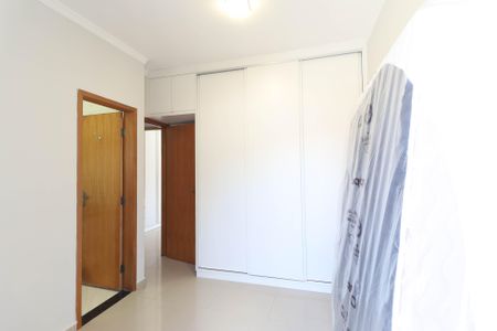 Casa de Condomínio para alugar com 2 quartos, 60m² em Vila Irmaos Arnoni, São Paulo