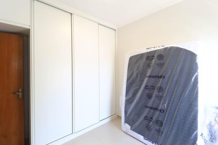 Casa de Condomínio para alugar com 2 quartos, 60m² em Vila Irmaos Arnoni, São Paulo