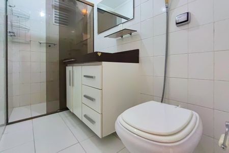 Apartamento à venda com 107m², 3 quartos e 1 vagaBanheiro da Suíte