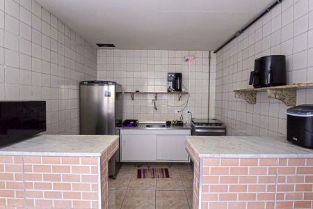 Apartamento para alugar com 62m², 2 quartos e 1 vaga Apartamento para alugar com 62m², 2 quartos e 1 vagaÁrea comum - Salão de festas
