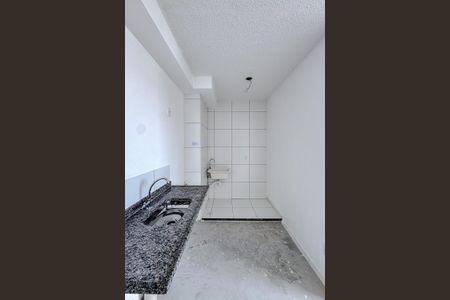 Apartamento à venda com 36m², 2 quartos e sem vaga Apartamento à venda com 36m², 2 quartos e sem vagaCozinha e Área de Serviço