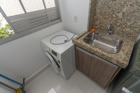 Apartamento para alugar com 45m², 2 quartos e 1 vaga Área de Serviço