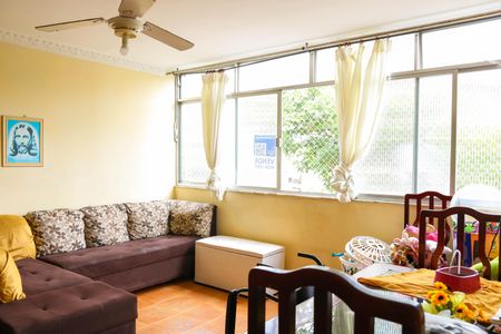 Apartamento à venda com 80m², 3 quartos e sem vagaSala